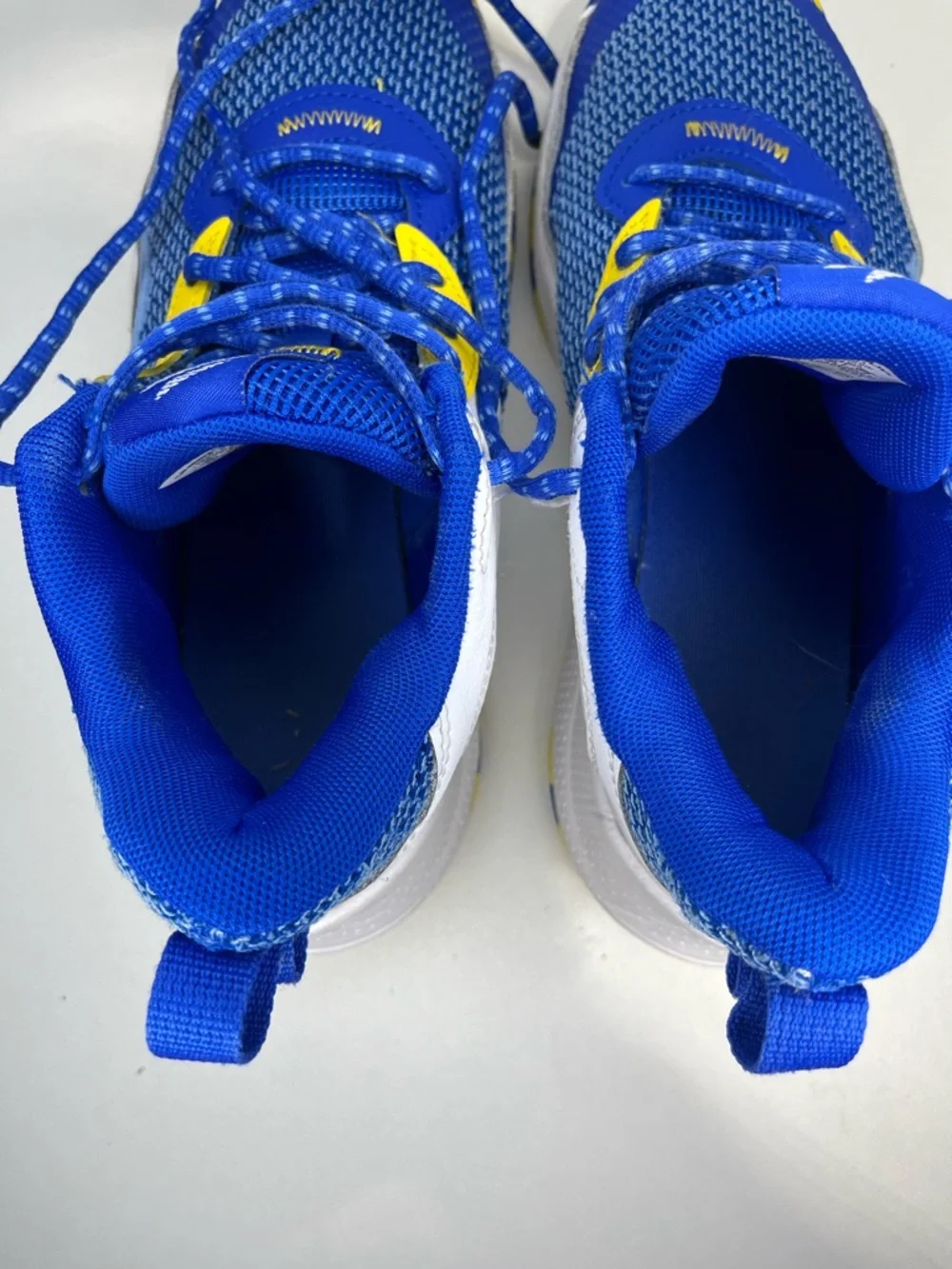 Under Armour Curry 3Z24 Basketball Shoes Kids Blue Yellow White Size 5